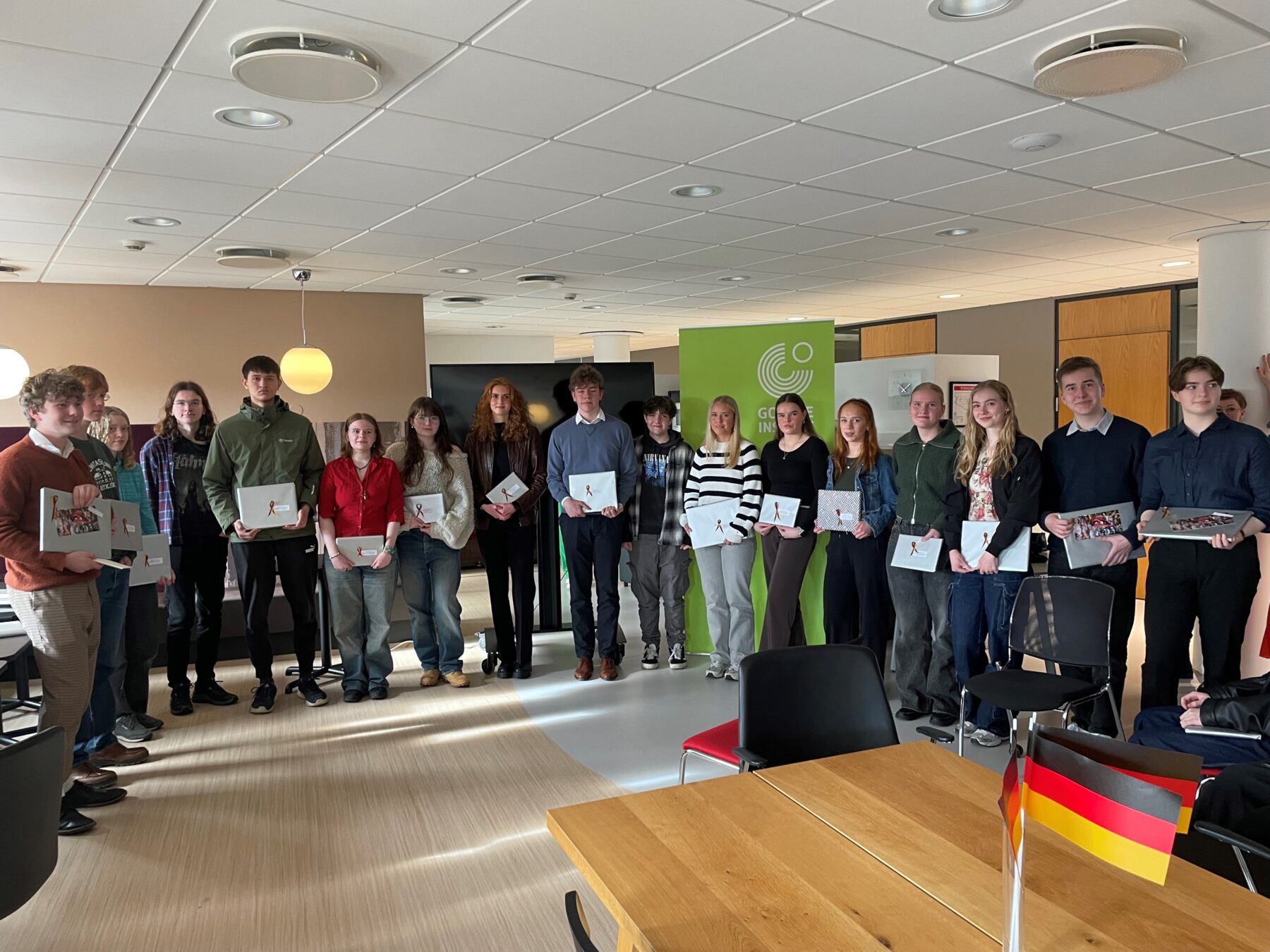 Ingunn María og Inga Júliana ásamt öðrum verðlaunahöfum